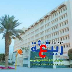 وسط إجراءات احترازية ربيعة نيوز ترصد صلاة الظهر من الجامع الكبير بآحد ثربان