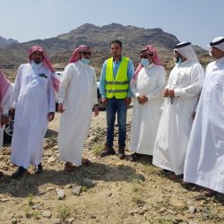 الشورى” يوافق على إضافة مخالفة المجازفة بعبور الأودية والشعاب أثناء جريانها إلى نظام المرور