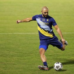 الشاب. أحمد غرم الله الجامدي يخترع جهاز التعقيم الآلي