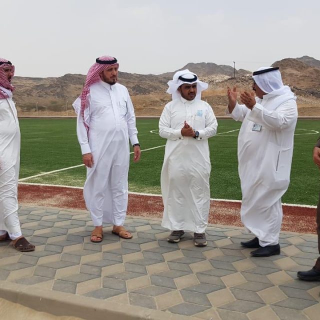 رئيس مركز سيالة والسليم يجتمع بالمشائخ لتوعية المواطنين وحثهم على التحصين ضد فايروس كورونا