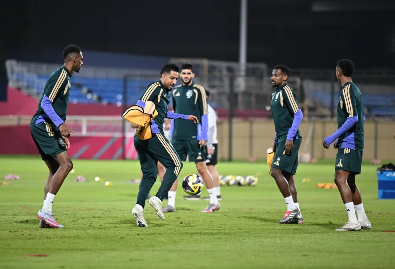 الأخضر يختتم تحضيراته للقاء فلسطين في ربع نهائي كأس العرب 1 تنزيل 1