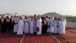 بالصور اهالي قرى جمعة ربيعة يؤدون صلاة العيد ويتبادلون التهاني بعيد الفطر