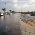 سيل وادي يبة يقطع طريق القوز-حلي